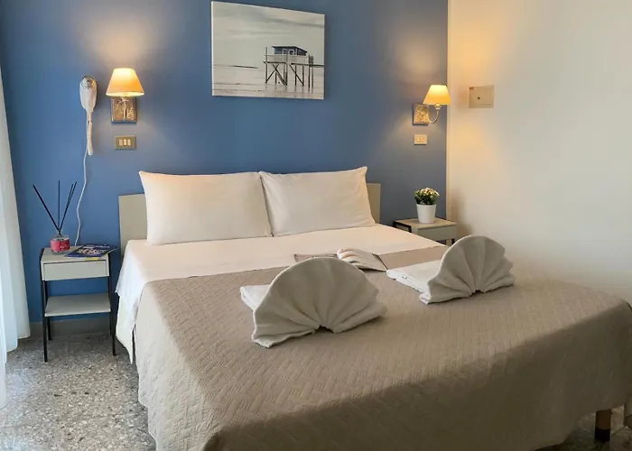 Camera standard con letto king size